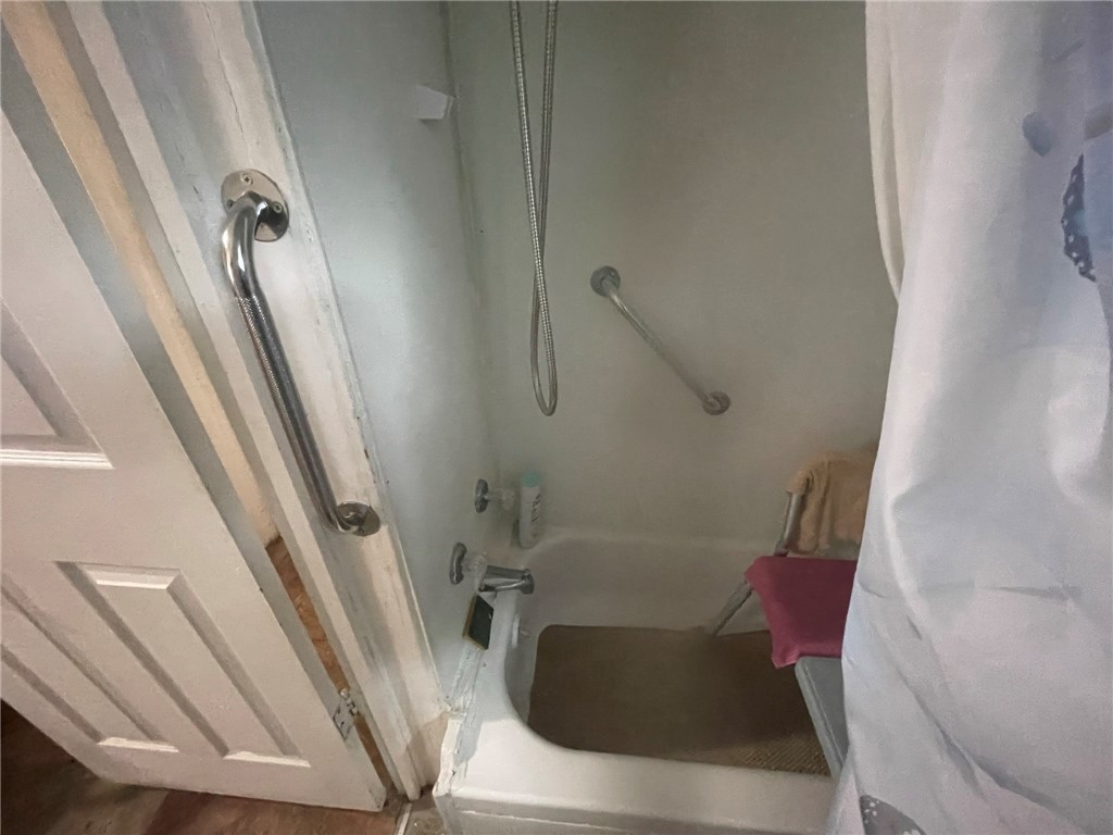 48 Fair Place Rochester, NY 14609 - Photo 13 of 49