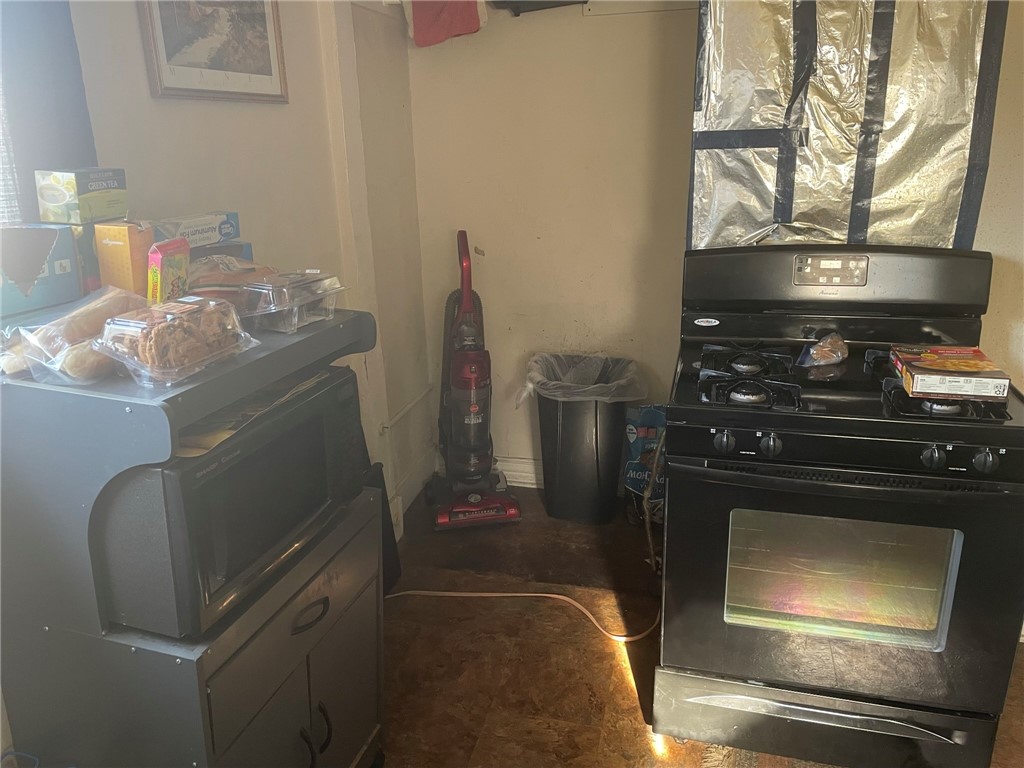 48 Fair Place Rochester, NY 14609 - Photo 41 of 49