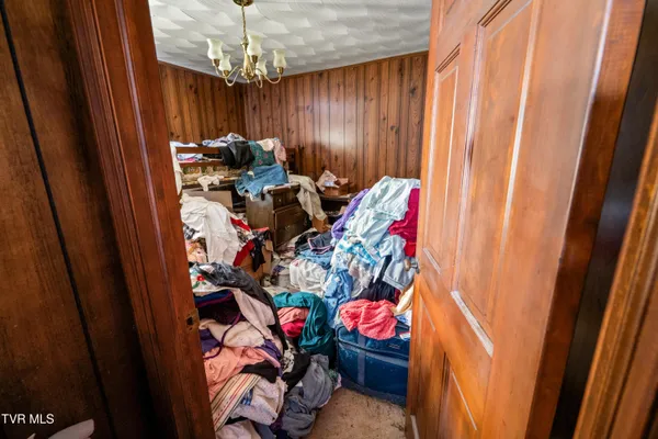 $209,000 | 510 West Glade Street, Glade Spring, VA 24340