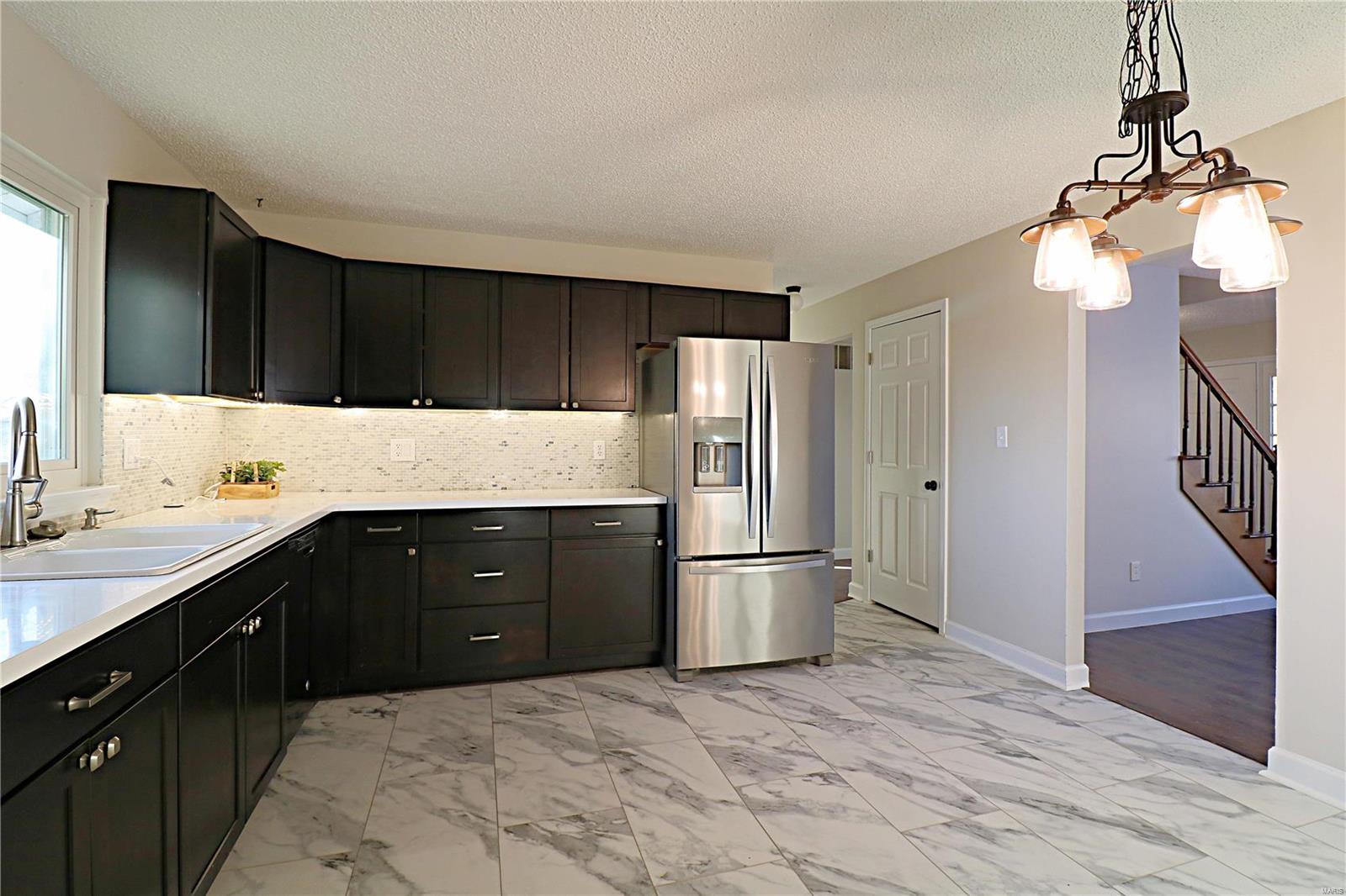 3016 Olde Post Road St. Louis, MO 63129 - Photo 11 of 63 Gallery Image 11