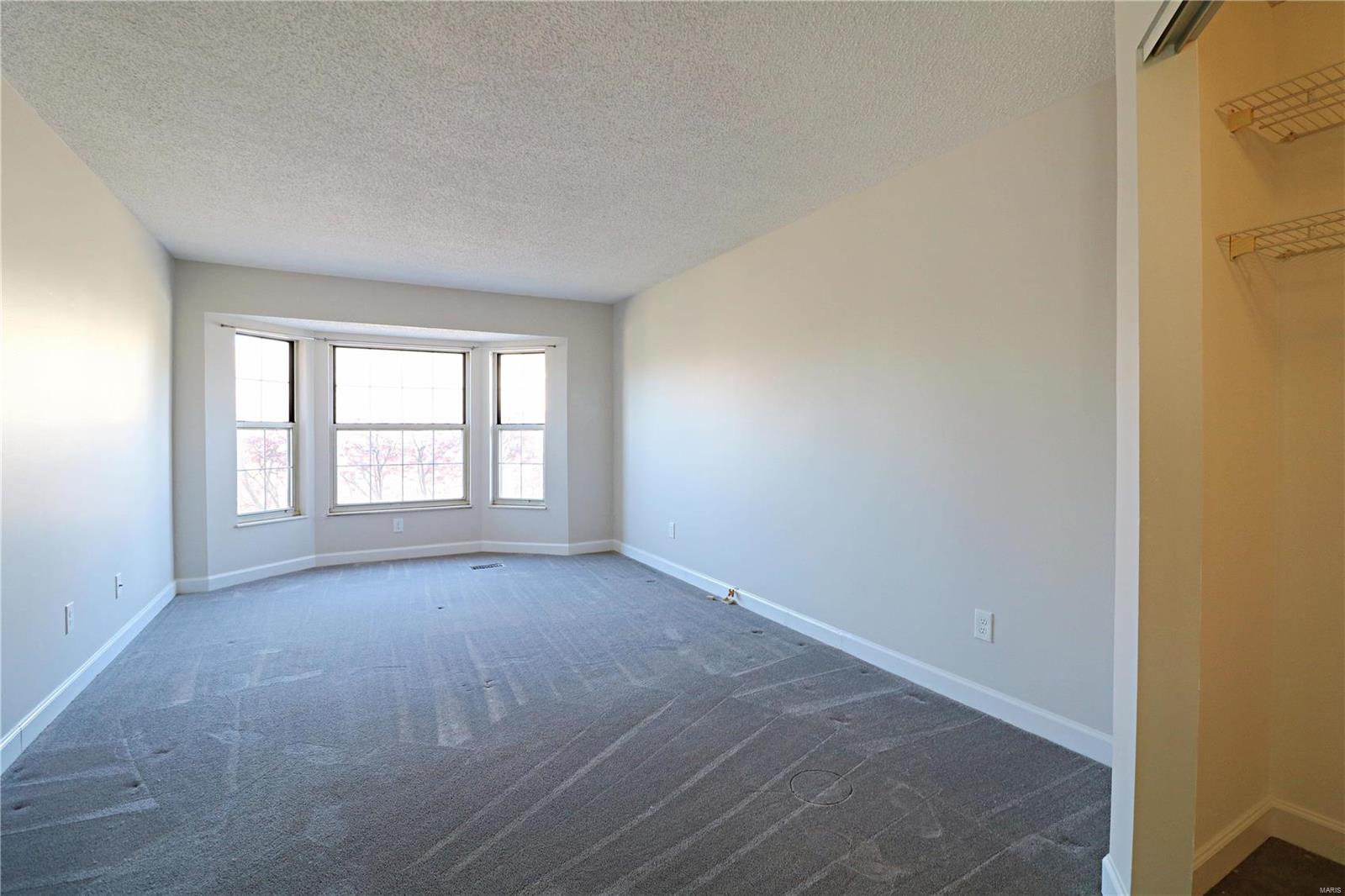 3016 Olde Post Road St. Louis, MO 63129 - Photo 33 of 63 Gallery Image 33
