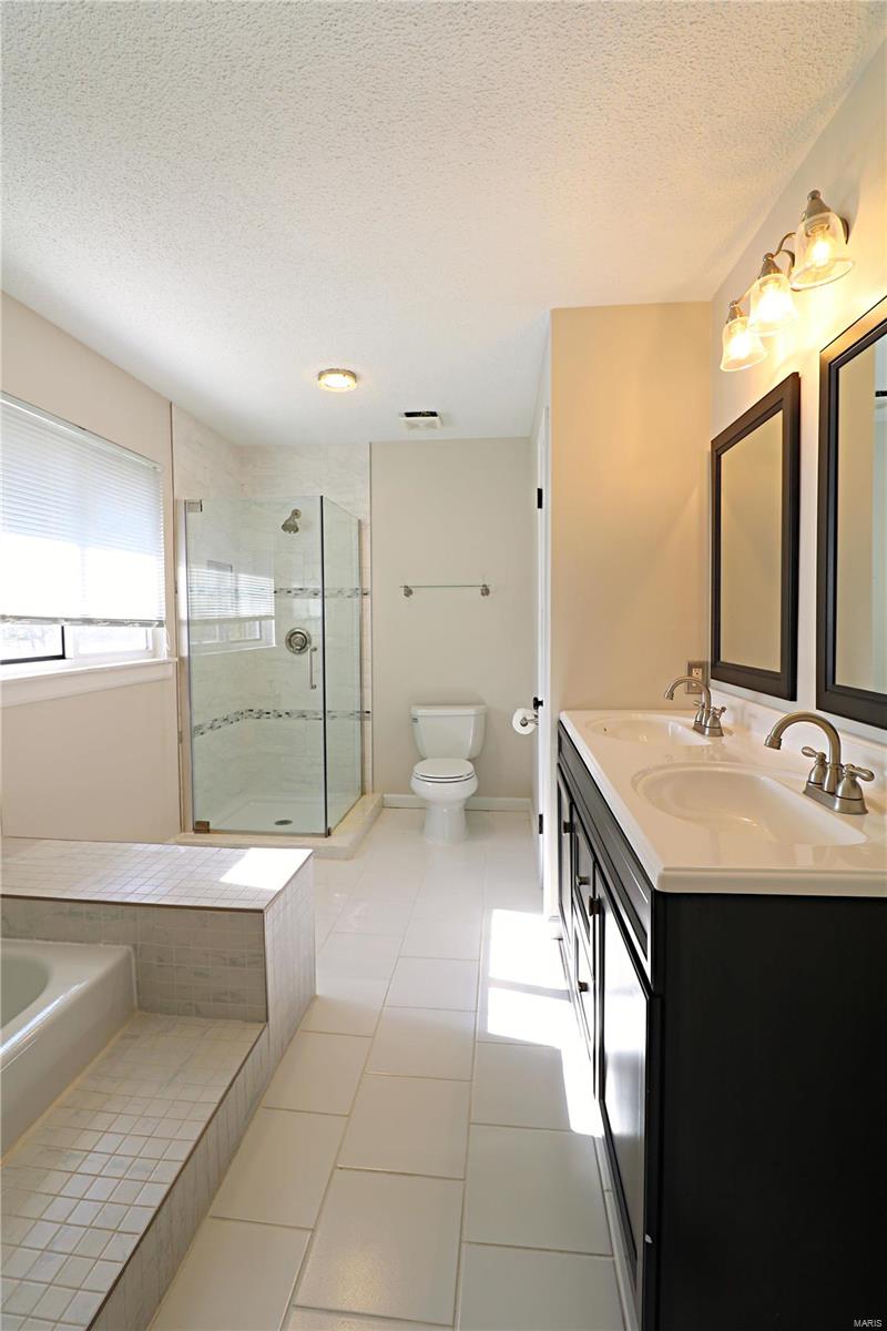 3016 Olde Post Road St. Louis, MO 63129 - Photo 37 of 63 Gallery Image 37