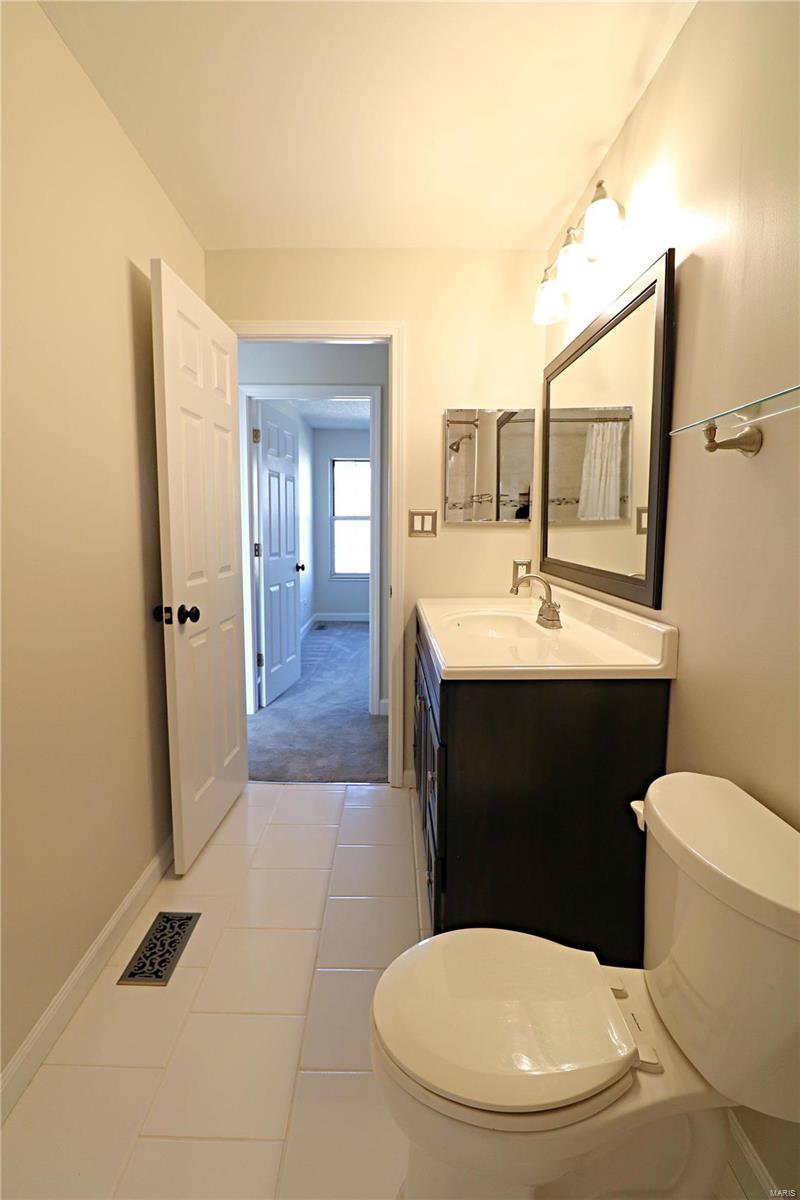 3016 Olde Post Road St. Louis, MO 63129 - Photo 42 of 63 Gallery Image 42