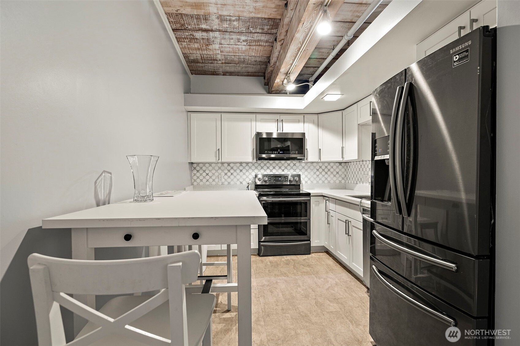 1507 Western Avenue, Unit R203 Seattle, WA 98101 - Photo 10 of 32