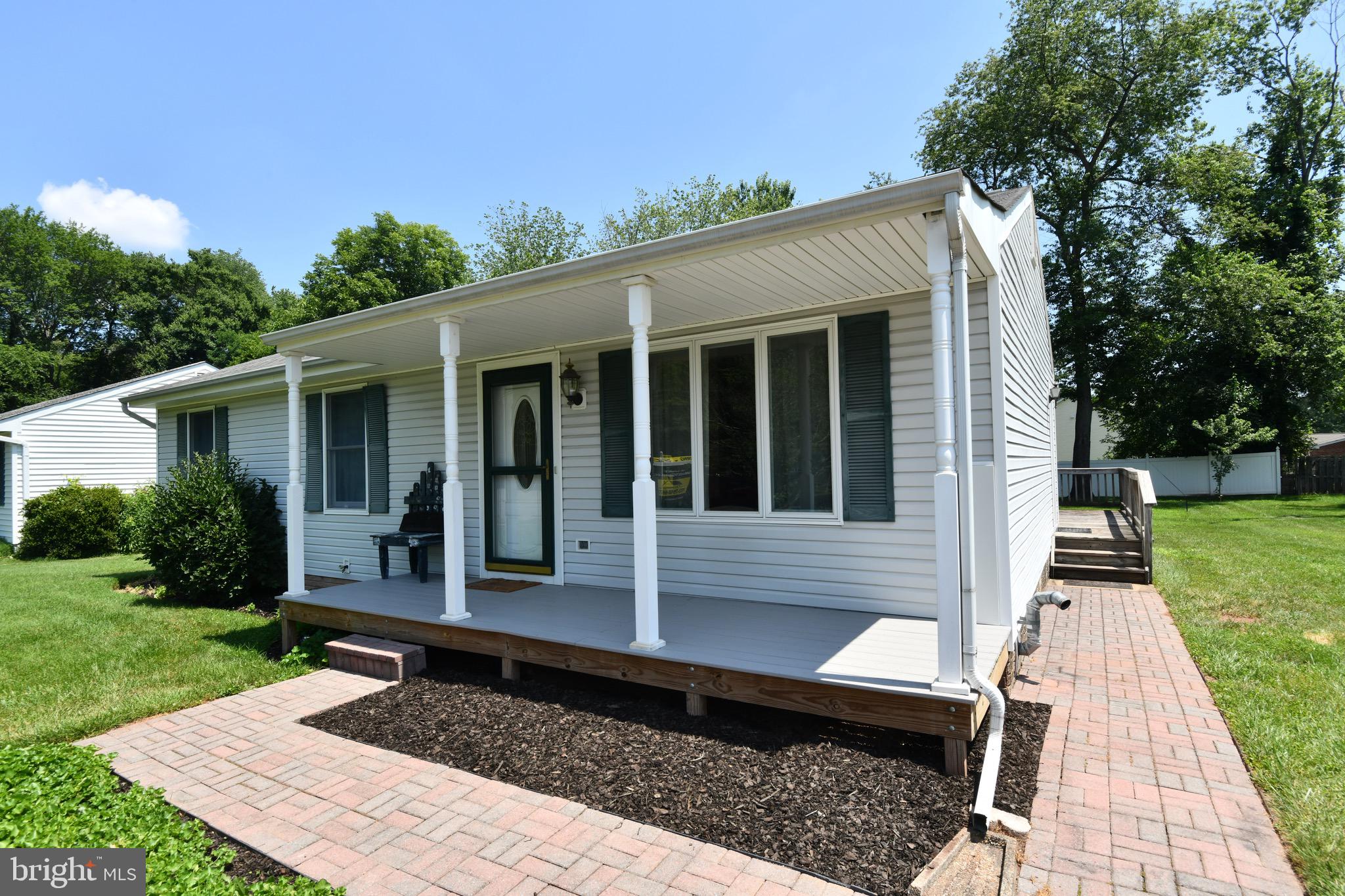 10291 Abbott Road Manassas, VA 20110 - Photo 20 of 26 Front Porch