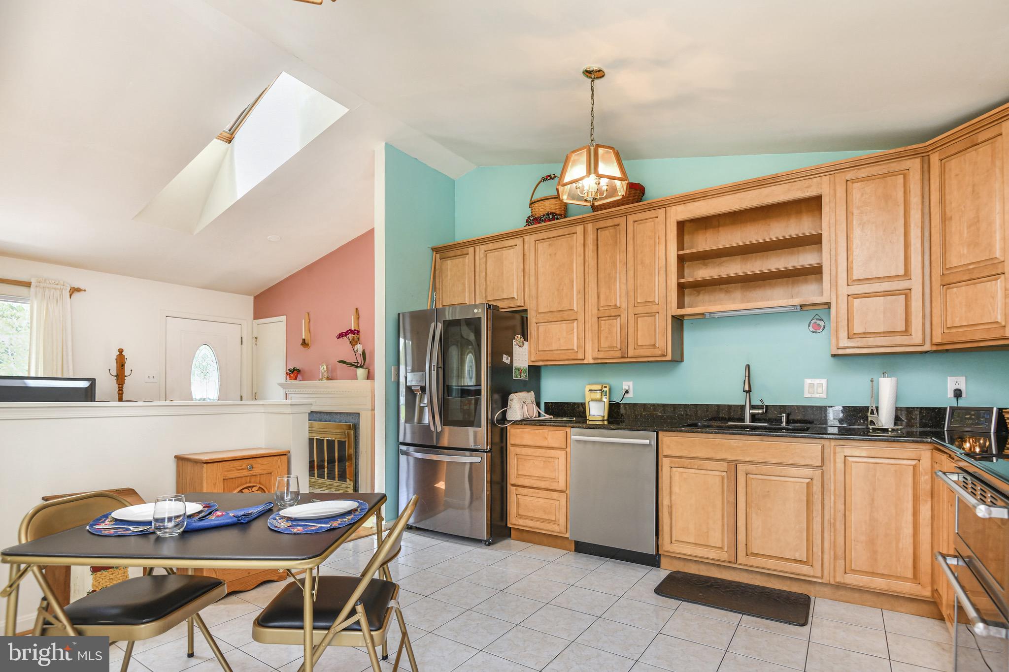 10291 Abbott Road Manassas, VA 20110 - Photo 7 of 26 Kitchen