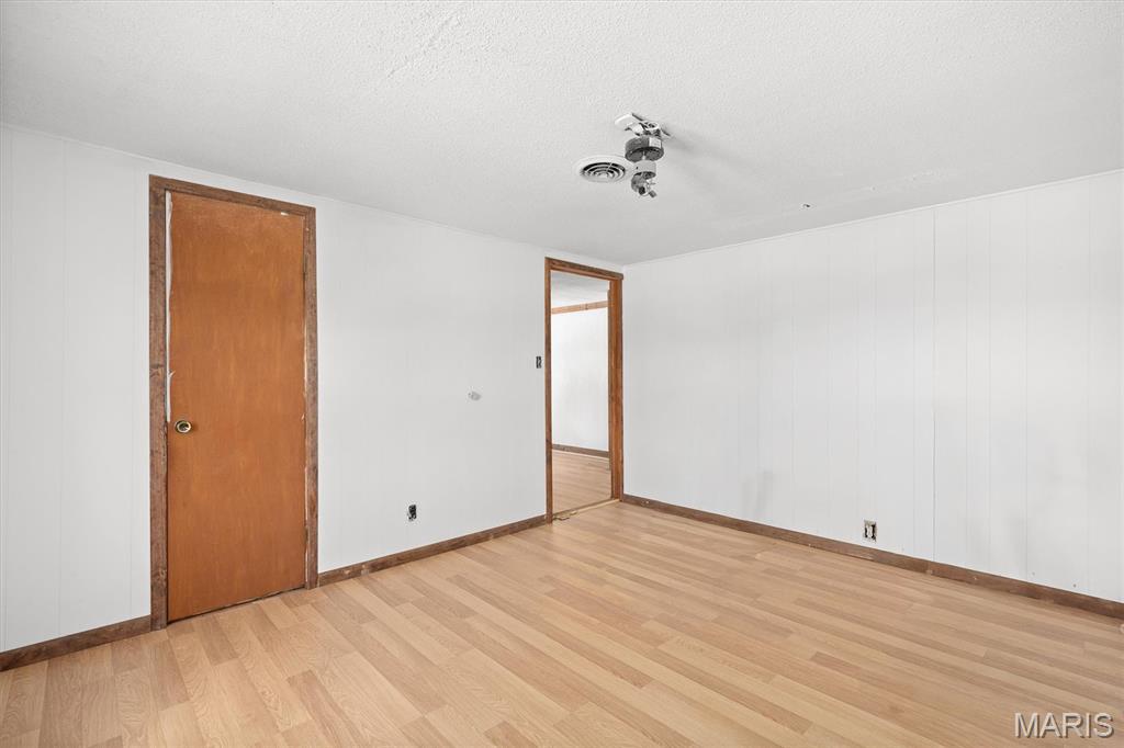 709 West Main Street Mount Olive, IL 62069 - Photo 25 of 39