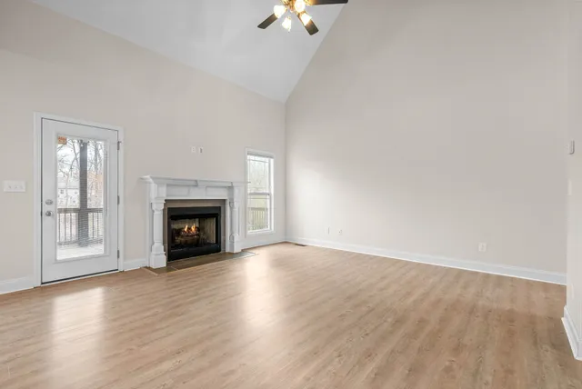 $2,300 | 186 Towes Lane, Clarksville, TN 37043