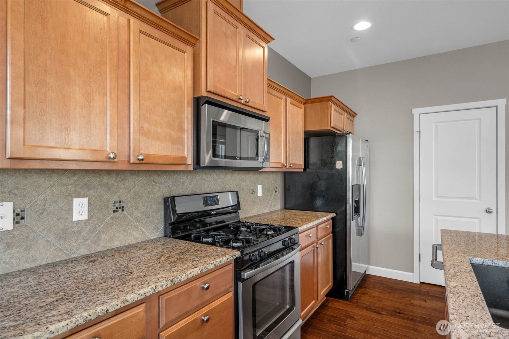 10625 Ross Road, Unit 3 Bothell, WA 98011 - Photo 7 of 37 Gallery Image 7