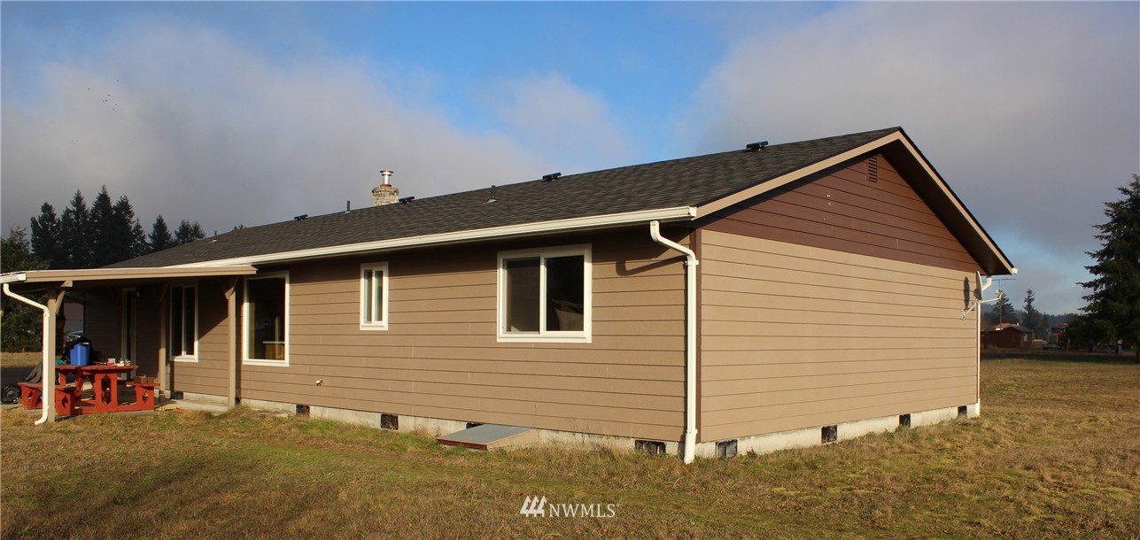 18007 Wakly Lane Southwest Rochester, WA 98579 - Photo 2 of 18
