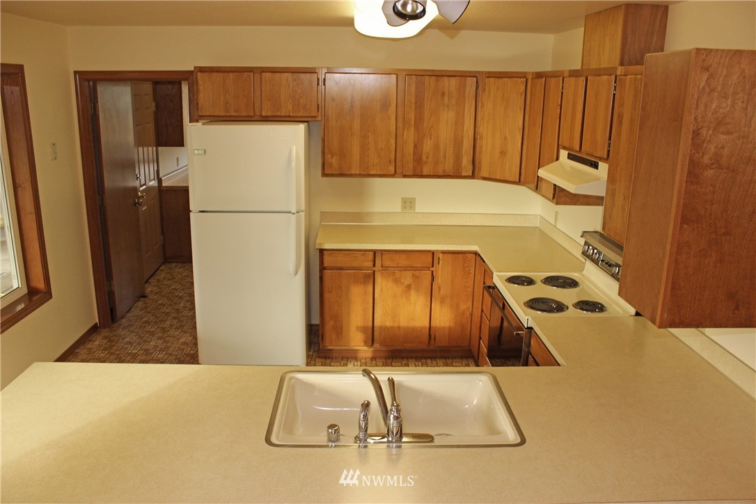 18007 Wakly Lane Southwest Rochester, WA 98579 - Photo 14 of 18