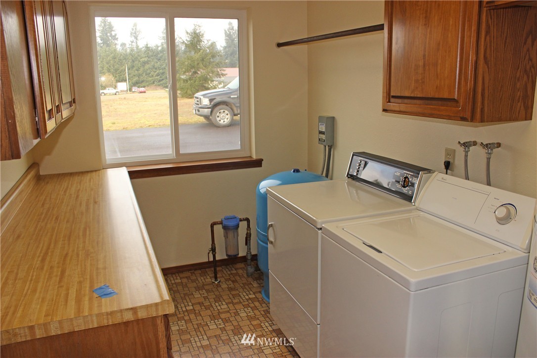 18007 Wakly Lane Southwest Rochester, WA 98579 - Photo 16 of 18