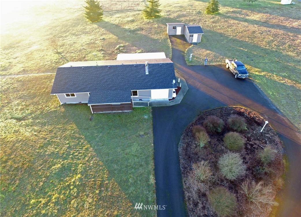 18007 Wakly Lane Southwest Rochester, WA 98579 - Photo 3 of 18