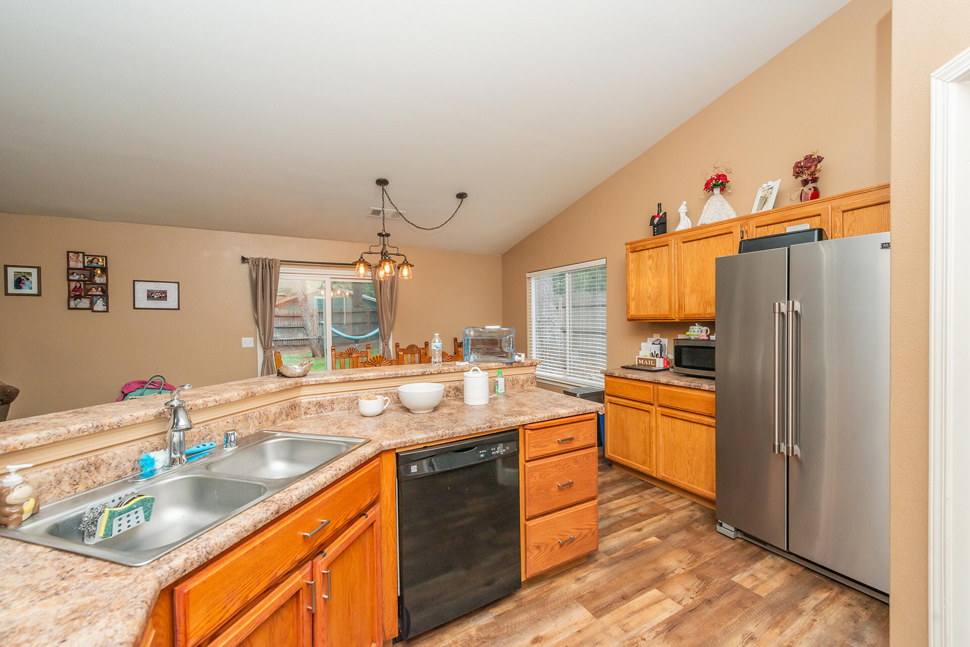 8190 Starlite Pines Road Shingletown, CA 96088 - Photo 30 of 66 Kitchen