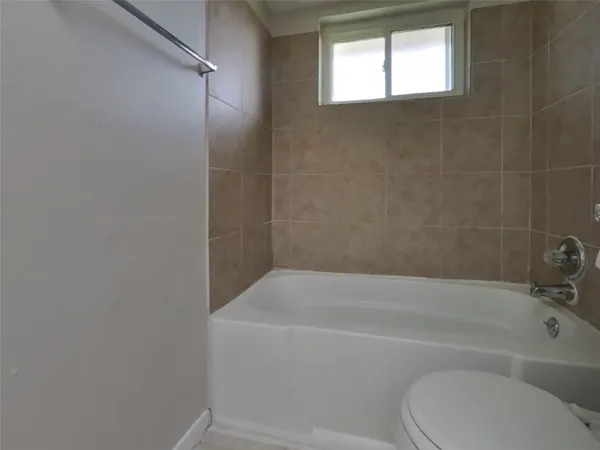 $1,729 | 8510 Sorrel Drive, Houston, TX 77064