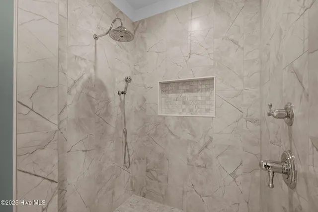 $1,295,000 | 325 Anson Road, Beaufort, NC 28516