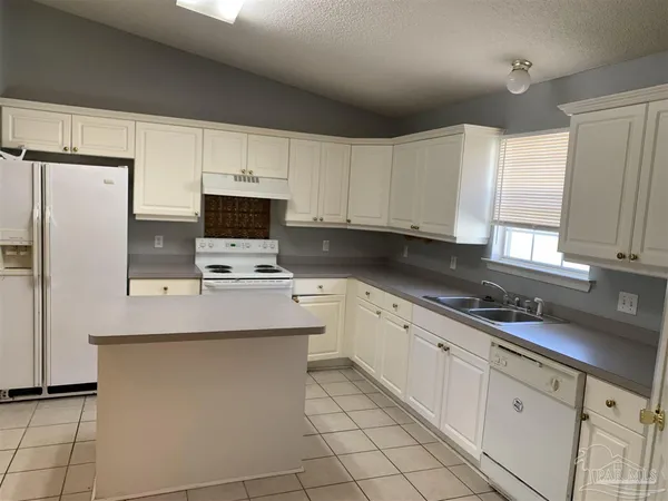 $1,750 | 2952 Raines Street, Pensacola, FL 32514