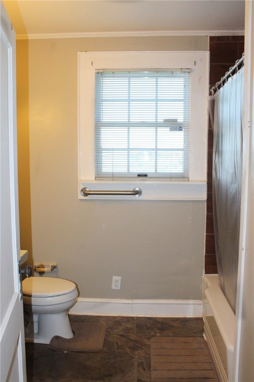 228 Cedar Lane Road Westminster, SC 29693 - Photo 29 of 43 The bathroom is in the perfect spot - center of th