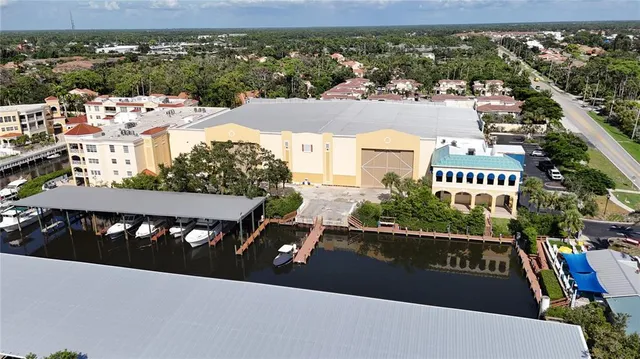 $32,500 | 570 Blackburn Point Road, Unit 38, Osprey, FL 34229