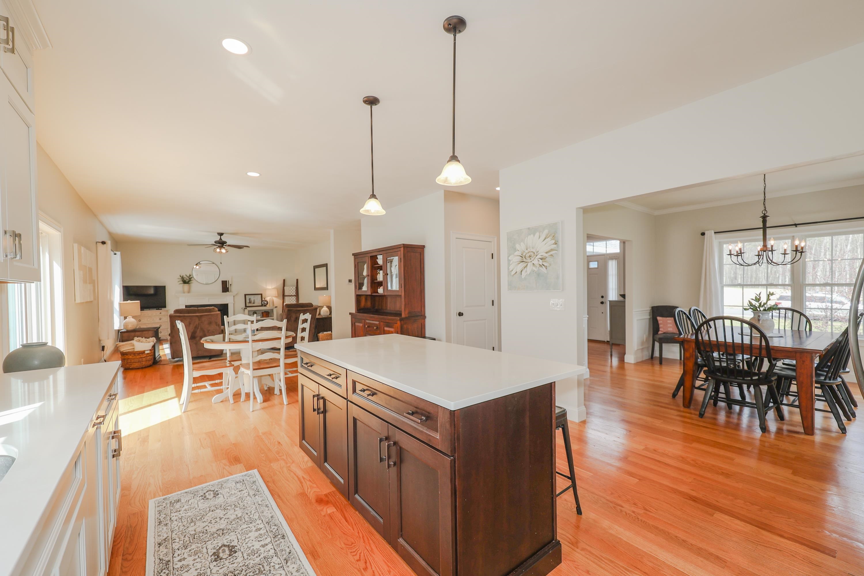 22 Walnut Hill Drive Hooksett, NH 03106 - Photo 11 of 38