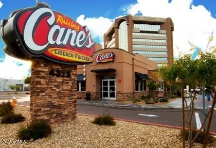 $1,595 | 5830 North 10th Street, Unit 2, Phoenix, AZ 85014