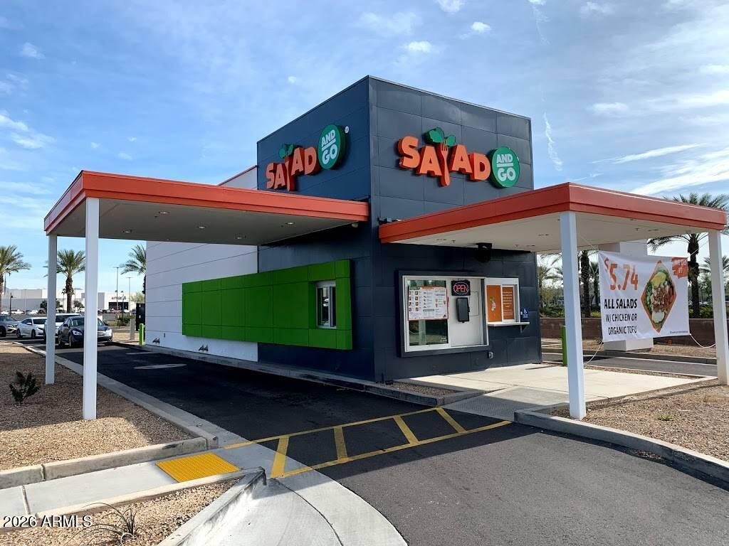 5830 North 10th Street, Unit 2 Phoenix, AZ 85014 - Photo 39 of 39 Grab a Salad and Go!