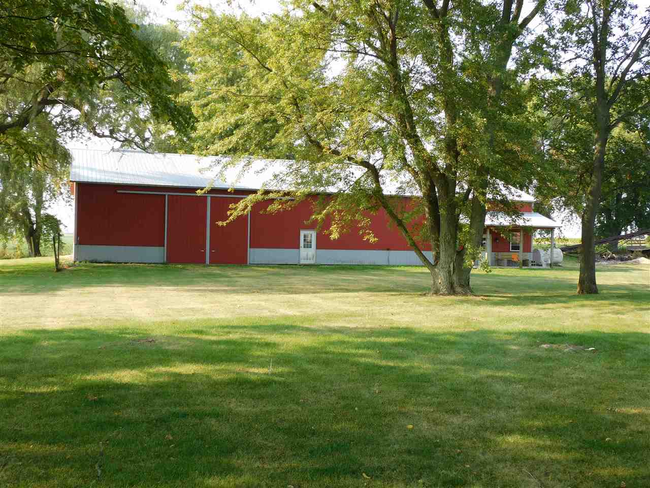 3265 Bloods Point Road Kirkland, IL 60146 - Photo 31 of 35 a view of a volley ball court