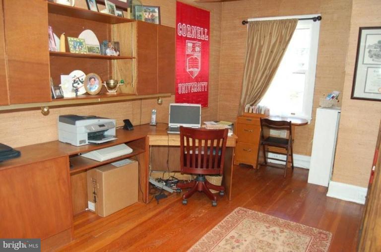 4221 Wickford Road Baltimore, MD 21210 - Photo 12 of 16 Bedroom #3