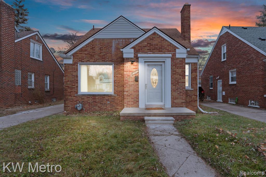 16736 Evergreen Road Detroit, MI 48219 - Photo 1 of 11