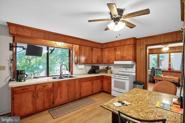 $235,000 | 141 Poland Street, Montross, VA 22520