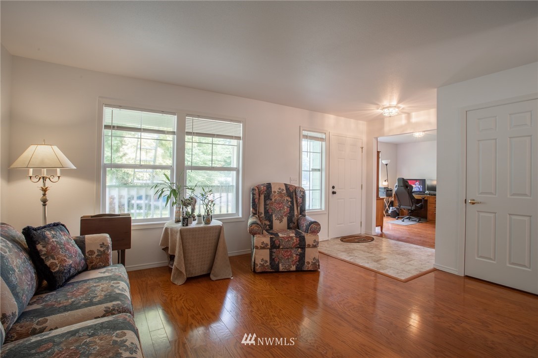 6801 Parker Road East Sumner, WA 98390 - Photo 11 of 33 Gallery Image 11