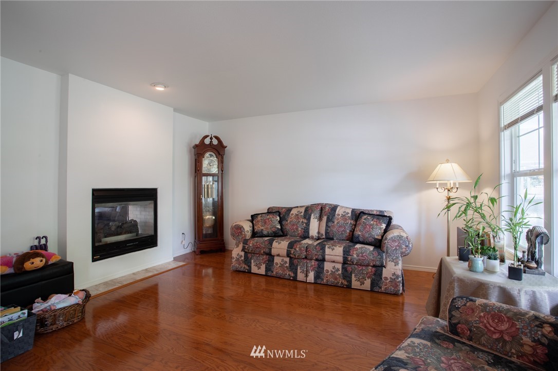 6801 Parker Road East Sumner, WA 98390 - Photo 12 of 33 Gallery Image 12