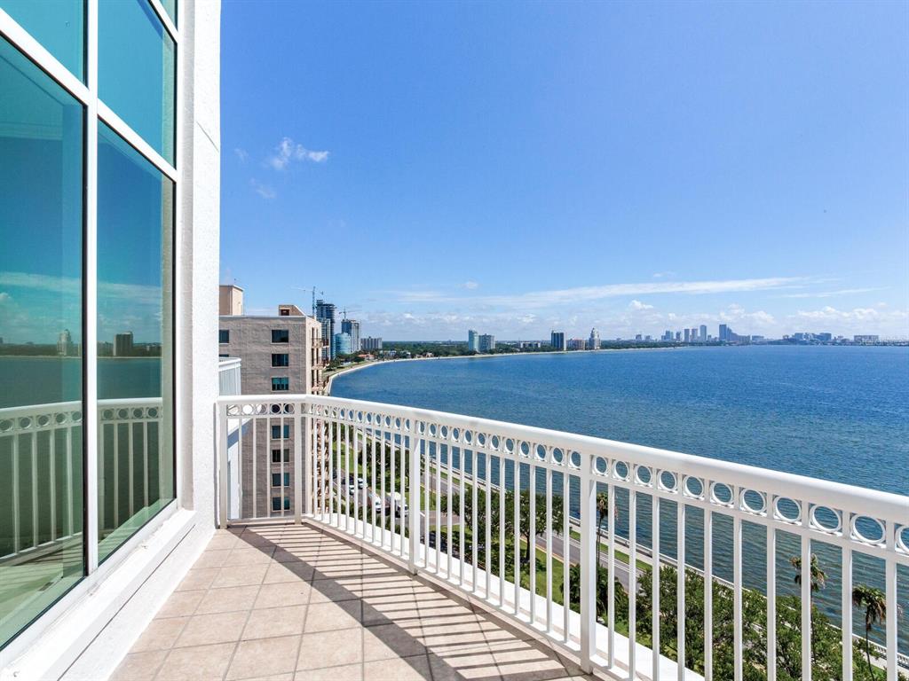 3507 Bayshore Boulevard, Unit 1202 Tampa, FL 33629 - Photo 47 of 68 a view of balcony with staircase