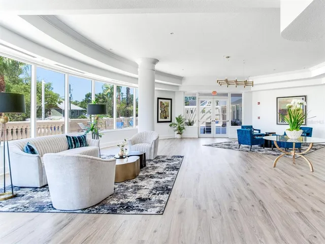 $10,800 | 3507 Bayshore Boulevard, Unit 1202, Tampa, FL 33629