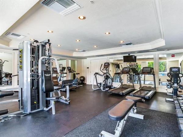 $10,800 | 3507 Bayshore Boulevard, Unit 1202, Tampa, FL 33629