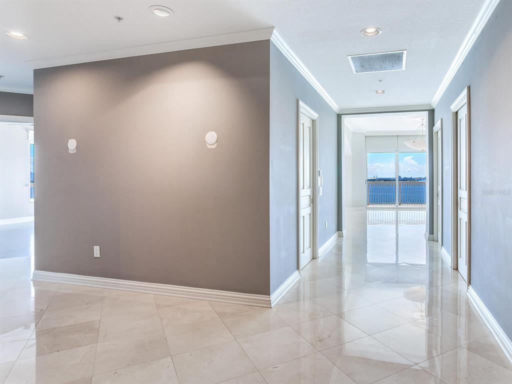 3507 Bayshore Boulevard, Unit 1202 Tampa, FL 33629 - Photo 8 of 68