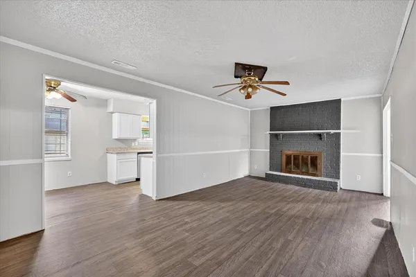 $1,695 | 10517 Castlerock Drive, Dallas, TX 75217