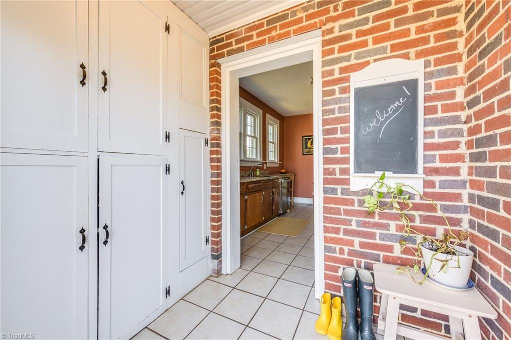 2057 Polo Road Winston-Salem, NC 27106 - Photo 13 of 25 Gallery Image 13