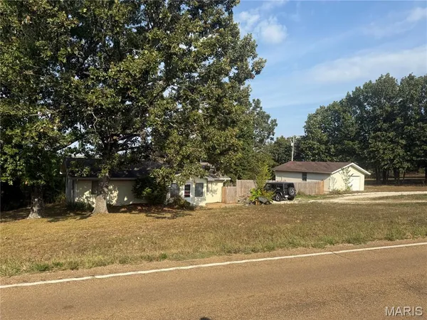 $215,000 | 20415 Highway 17, Waynesville, MO 65583