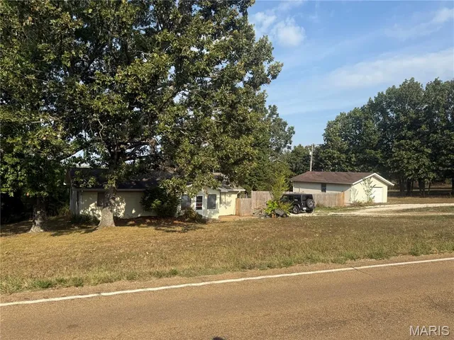 $215,000 | 20415 Highway 17, Waynesville, MO 65583