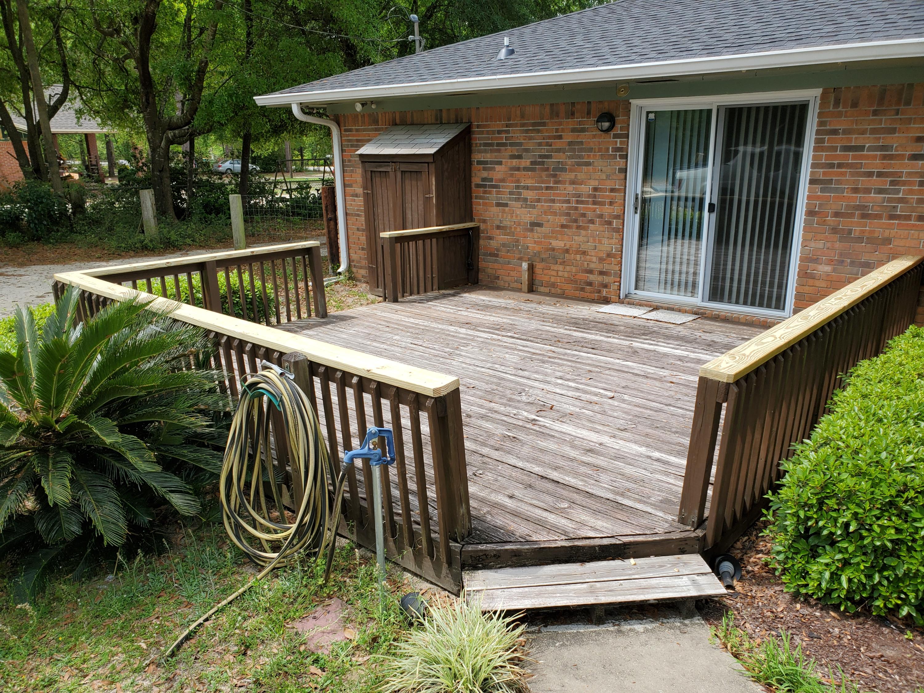 6197 Sundew Street Crestview, FL 32539 - Photo 24 of 34 Large deck