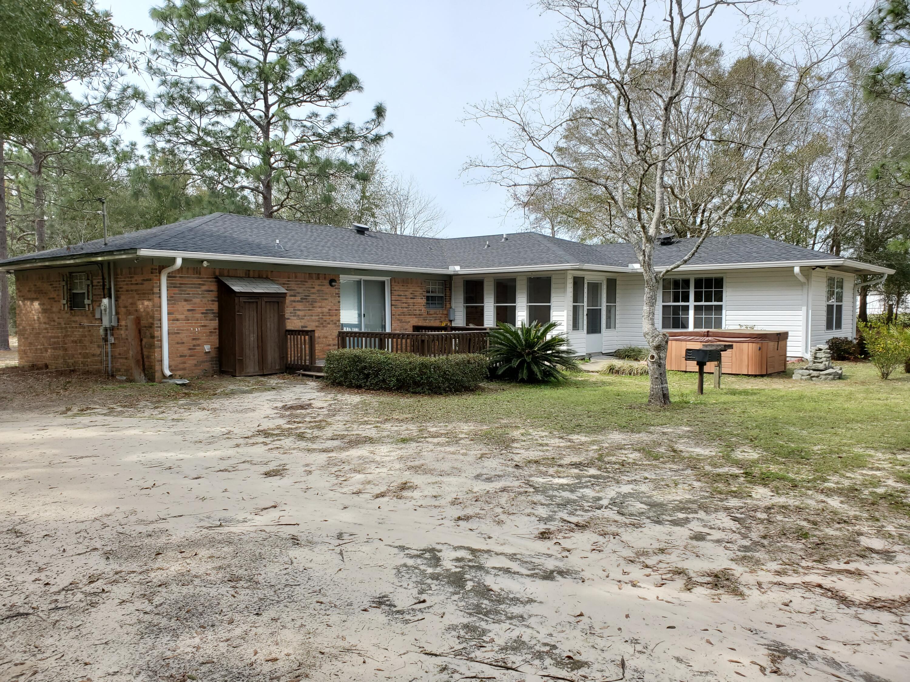 6197 Sundew Street Crestview, FL 32539 - Photo 4 of 34 Rear of house