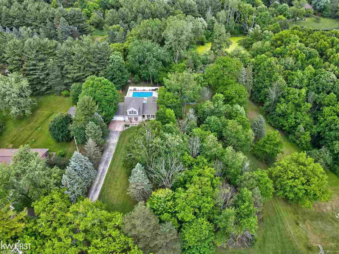 4280 North Henderson Road Davison, MI 48423 - Photo 13 of 59