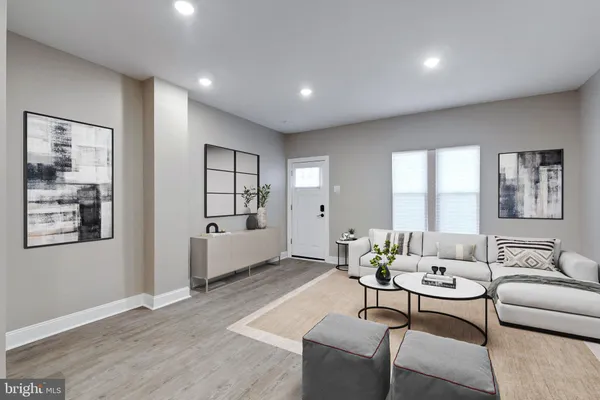 $2,100 | 6205 Elmwood Avenue, Philadelphia, PA 19142
