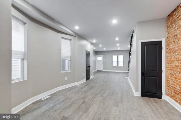 $2,100 | 6205 Elmwood Avenue, Philadelphia, PA 19142