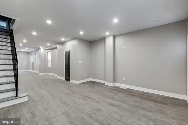 $2,100 | 6205 Elmwood Avenue, Philadelphia, PA 19142