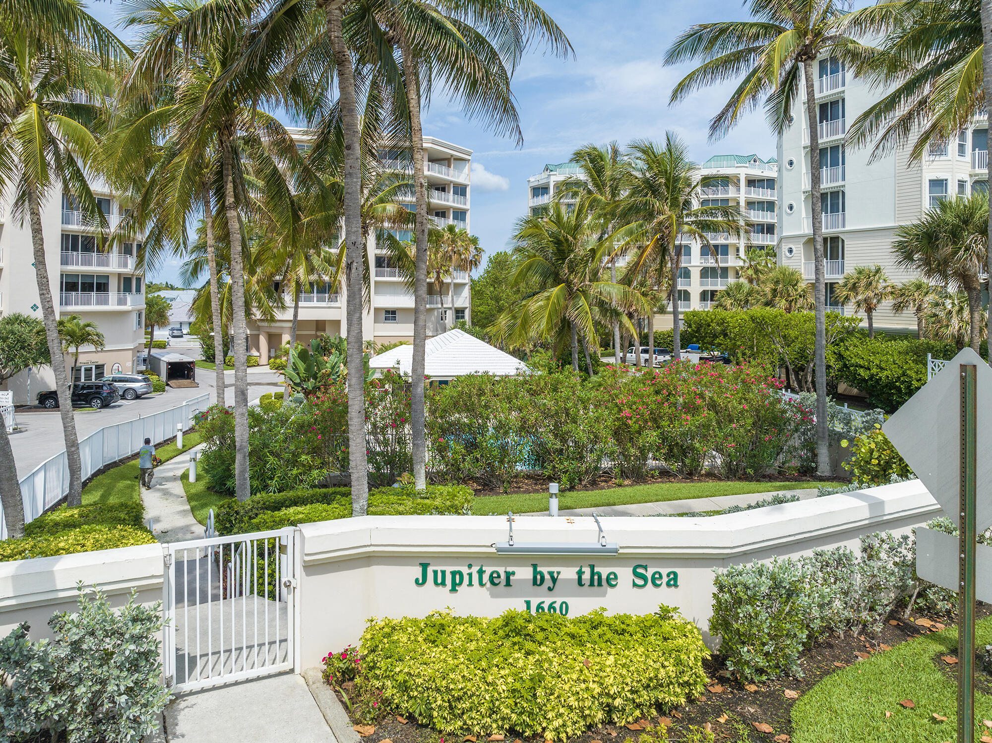1660 Florida A1A, Unit 252 Jupiter, FL 33477 - Photo 44 of 44 DJI_0082