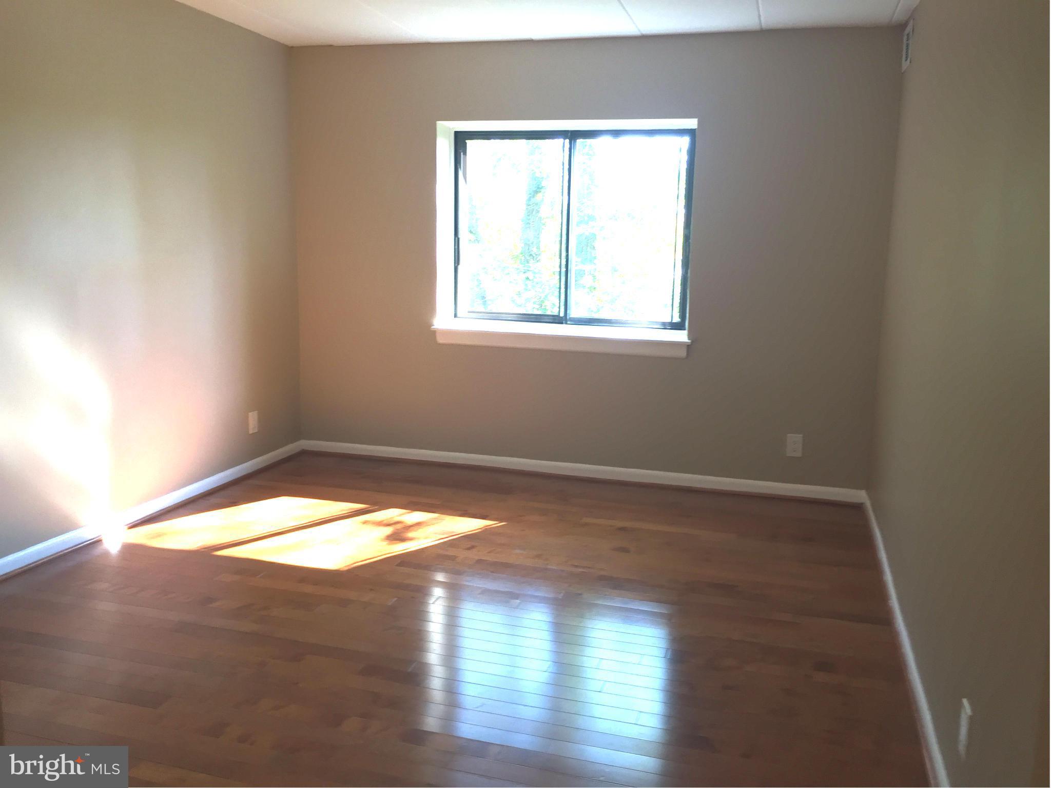 6260 Edsall Road, Unit 202 Alexandria, VA 22312 - Photo 12 of 16 Bedroom (Master)