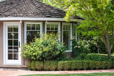 $5,295,000 | 1445 Valparaiso Avenue, Menlo Park, CA 94025