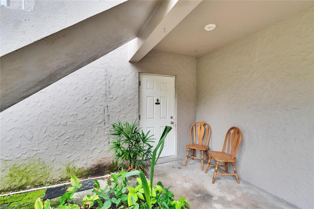 125 Picardy Villa Circle, Unit 100 Brandon, FL 33510 - Photo 3 of 52